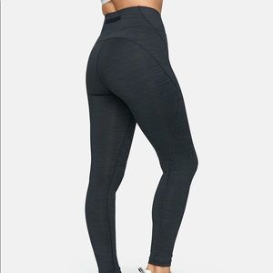 Outdoor Voices leggings XS